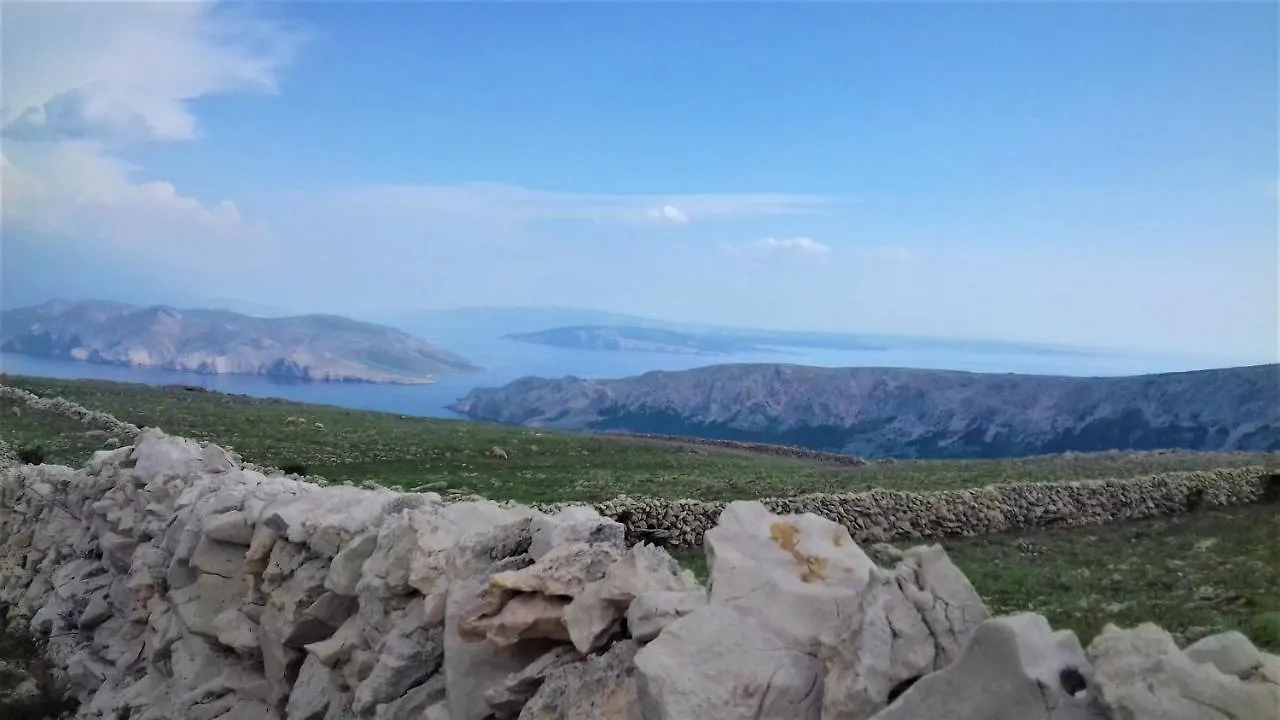 Apartment Apartmani Srdoc Baska