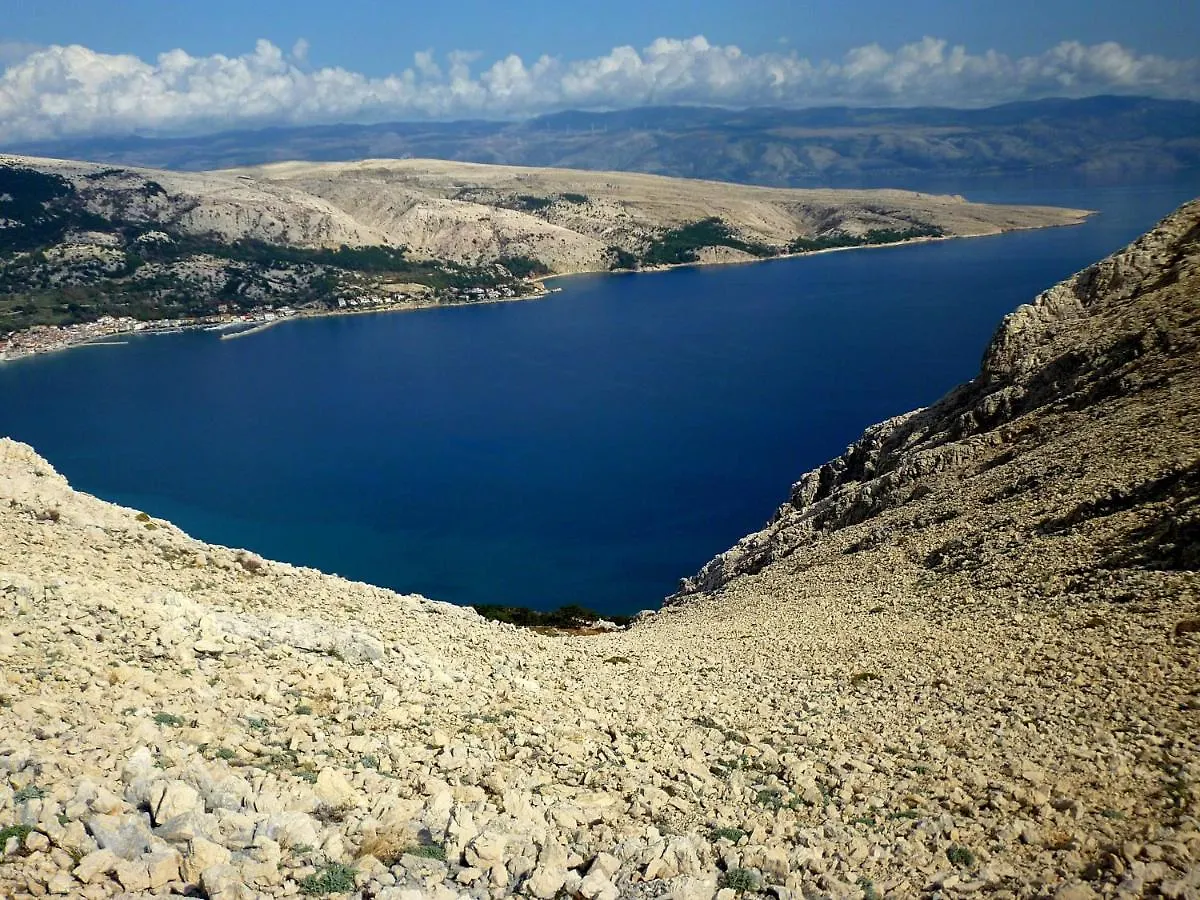 Apartmani Srdoc Baska