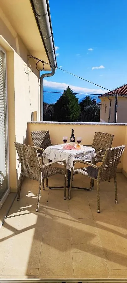 Apartmani Srdoc Baska  Apartment Baska (Krk)